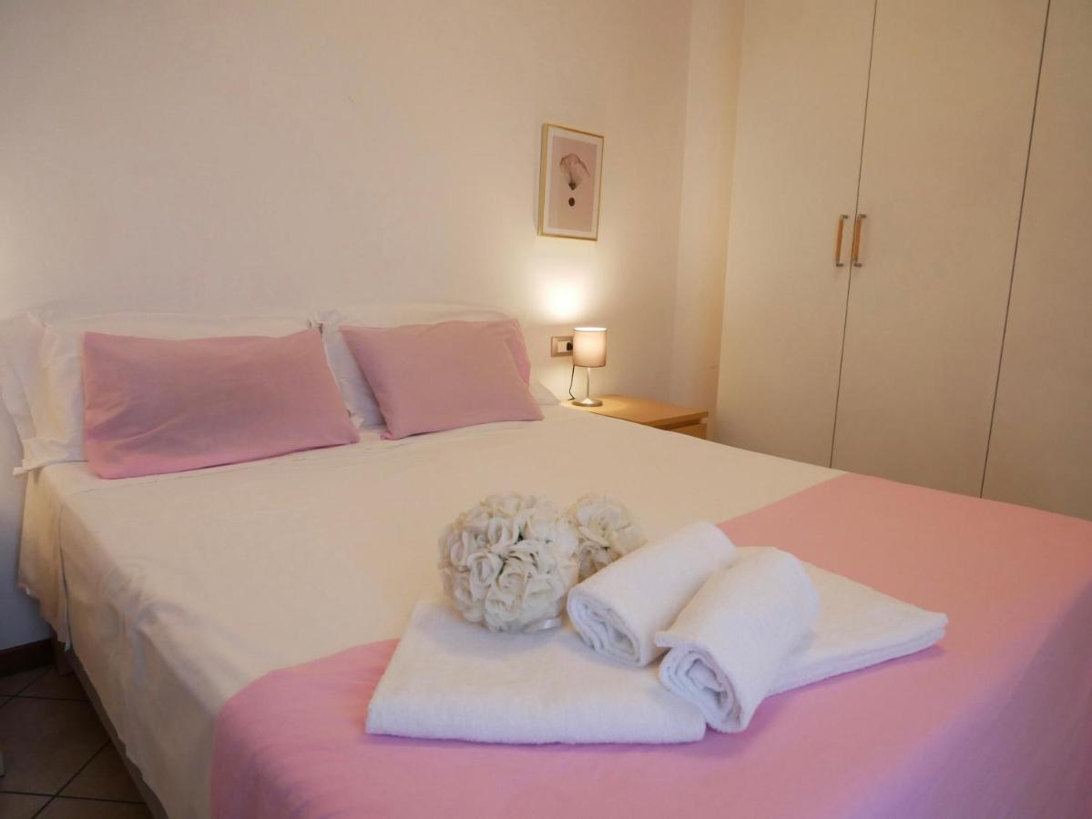 Diadema Pink - Immobili E Soluzioni Rent Apartment Бергамо Екстериор снимка