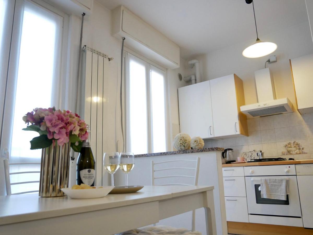 Diadema Pink - Immobili E Soluzioni Rent Apartment Бергамо Екстериор снимка